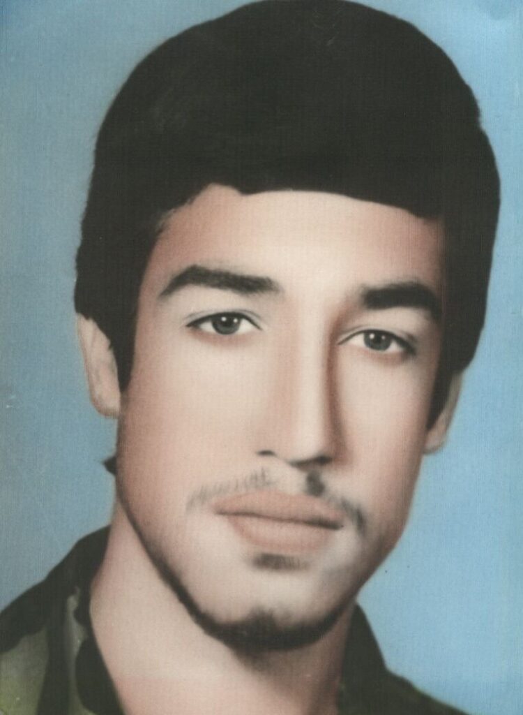 شهید احمد ثابت نیا فرزند محمد حسین