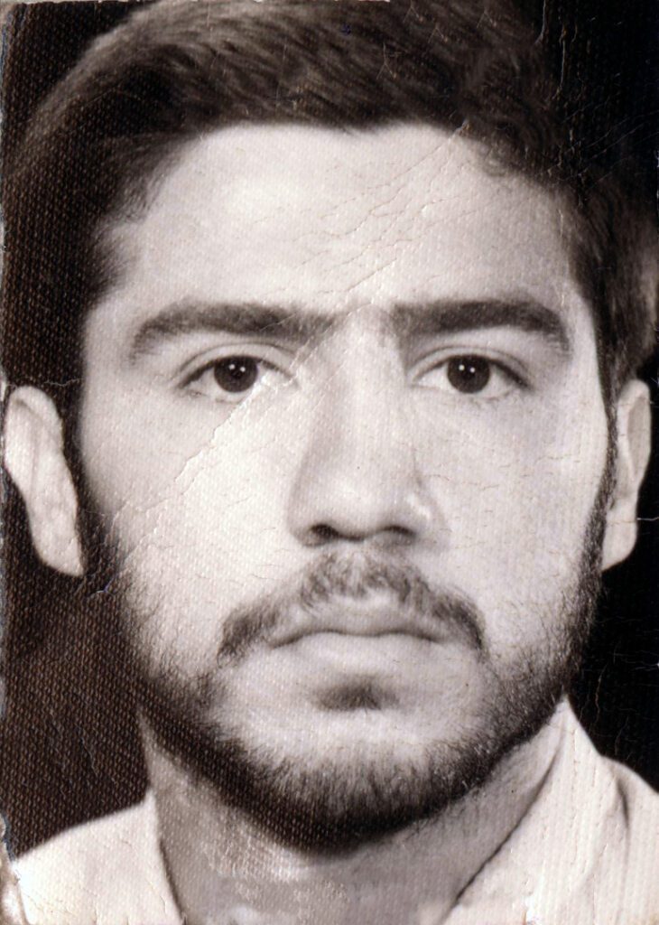 شهید اکبر بدیع عارض فرزند محمد