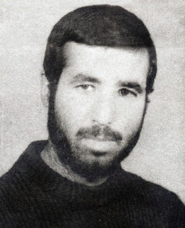 شهید رضا رستمی فرزند علی اصغر