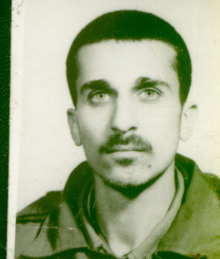 شهید سیاوش هلاکوئی نائینی فرزند ضیا
