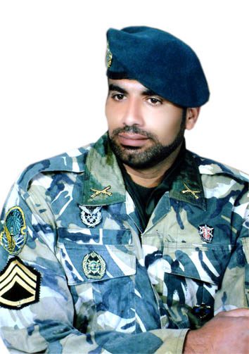 شهید سیداکبر زاده توفیقی فرزند سیدمندنی
