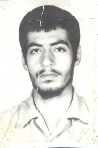 شهید عباس رضائی پیکر فرزند قربان
