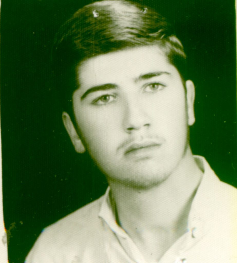 شهید عباس پیغامی نسب فرزند عزیز