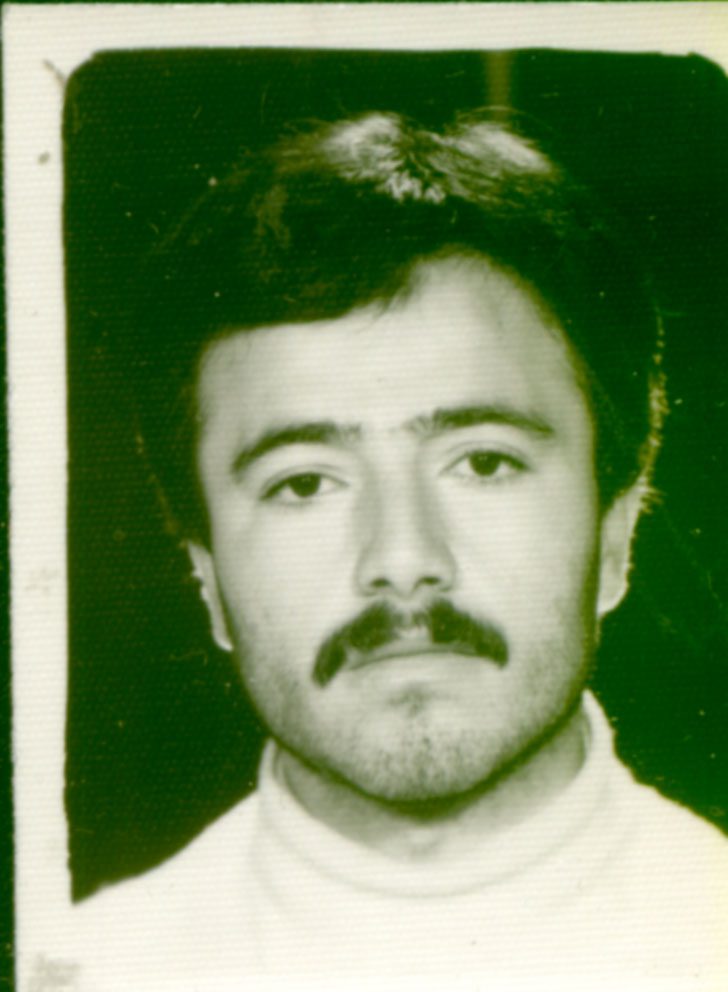 شهید محسن دهقان شعار فرزند قاسم