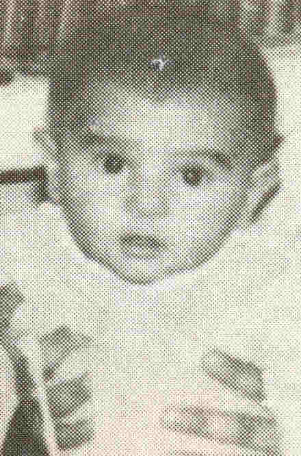 شهید محمد مقدم فیروز فرزند محمدرضا