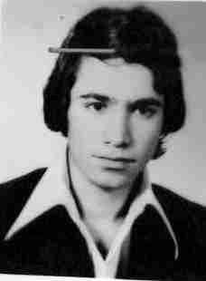 شهید منوچهر خیاط فرزند غلام رضا
