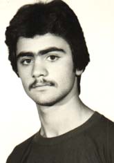 شهید نادر خادمی فرزند ابوالقاسم