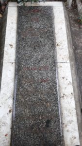 عکس مزار شهید حسین امینی فرزند علیجان