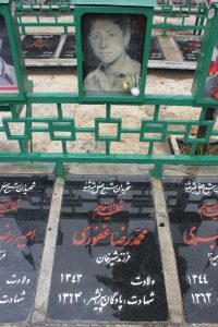 عکس مزار شهید محمدرضا غفوری فرزند شیرخان